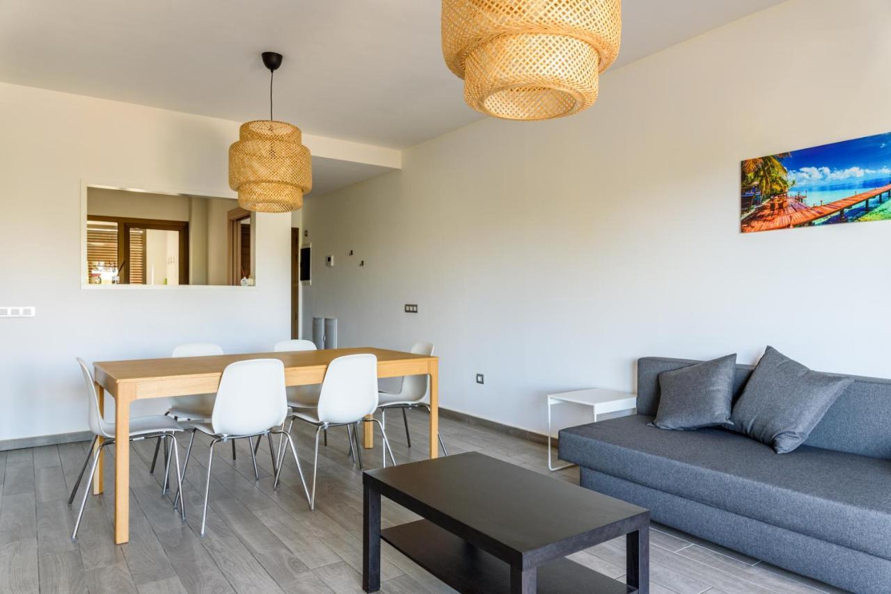 Modern In Residential Complex With Pools Appartement Costa De Antigua
